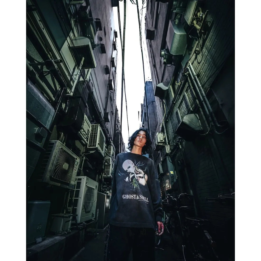 SAINT Mxxxxxx × GHOST IN THE SHELL Ghost in the Shell GS_LS TEE/GITS/BLK Big IP Ghost in the Shell co-branded model Motoko Kusanagi takes a bath Retro distressed long sleeves Washed black S-XL Ready-to-wear Assute dyeing Full-body spray fade/replacement fade Correct accessories Joint LOGO wash mark/main mark/cherub mark Super complex printing replica The drawing/pattern making cycle is very long and the hand graffiti is dirty.